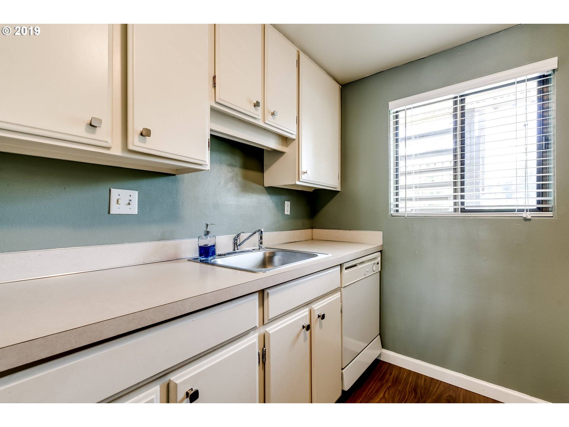 Eugene, OR 97405,4071 DONALD ST #G