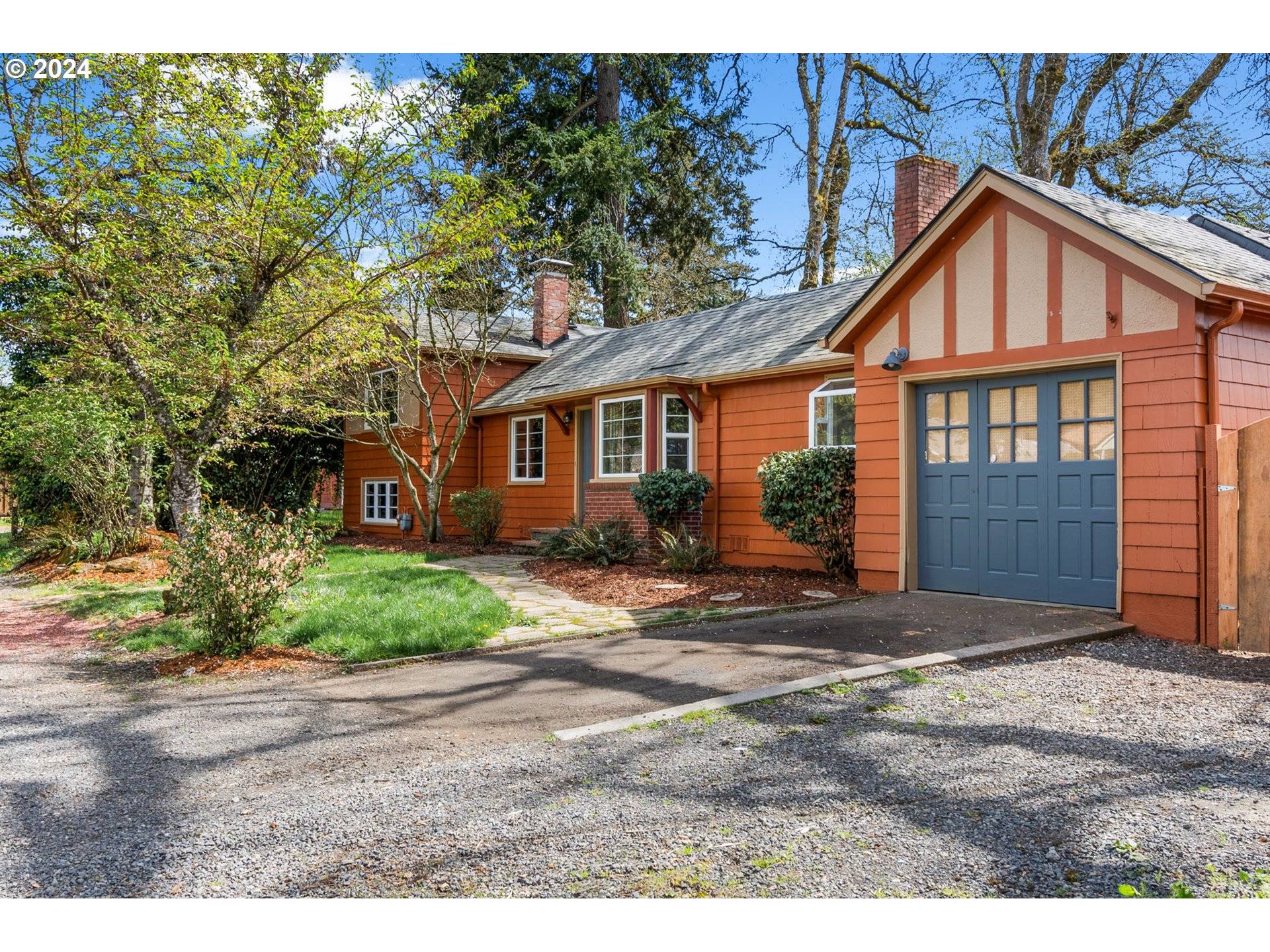 Milwaukie, OR 97267,2720 SE PINE LN
