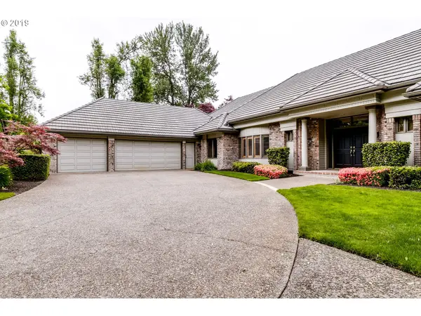 3336 BARDELL AVE, Eugene, OR 97401