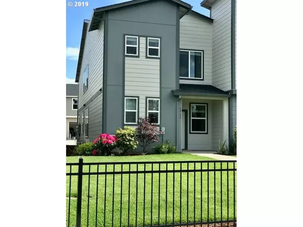 Hillsboro, OR 97123,8062 SE Butternut Creek PKWY #Lot79