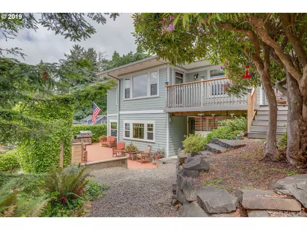 412 Chinook AVE, Astoria, OR 97103