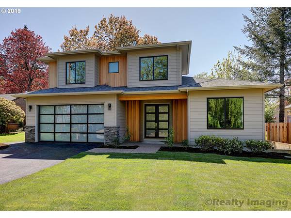 5540 SW BRUGGER ST, Portland, OR 97219