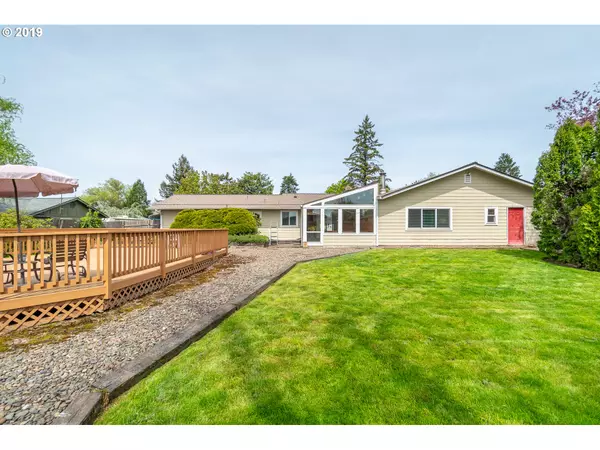 Newberg, OR 97132,2204 PROSPECT DR