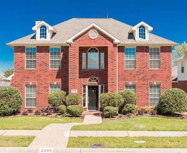 2509 Loftsmoor Lane, Plano, TX 75025