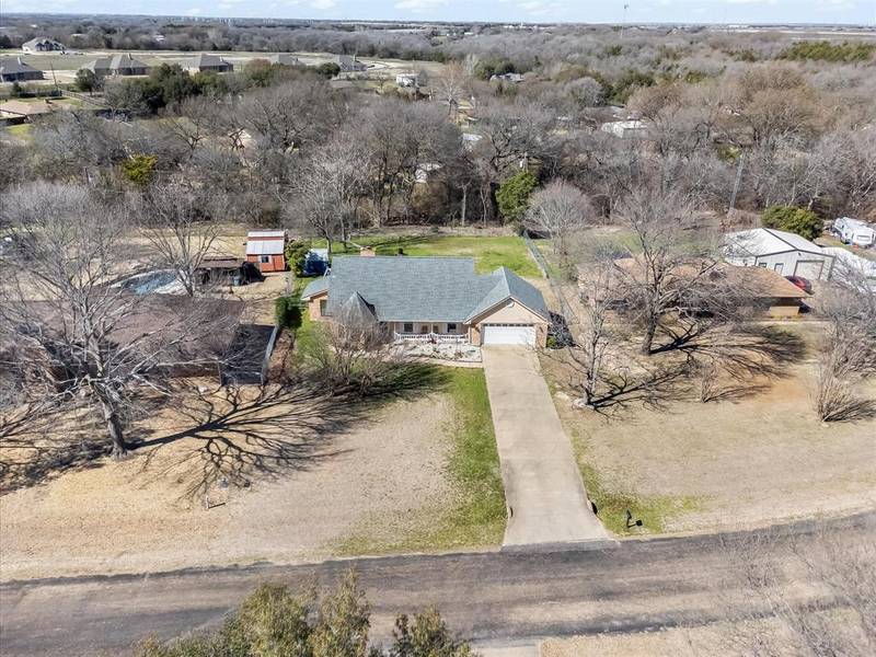 207 Mabry Lane, Red Oak, TX 75154