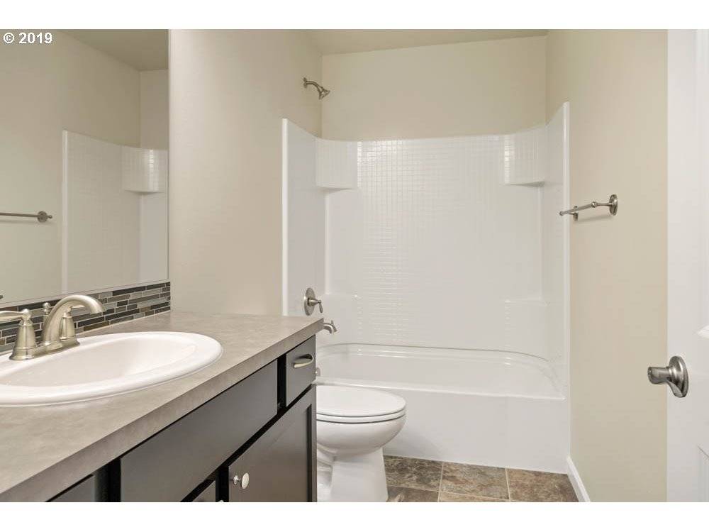 Vancouver, WA 98682,16603 NE 93RD WAY
