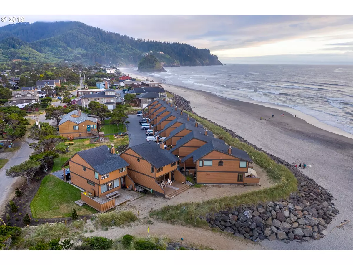 Neskowin, OR 97149,48060 BREAKERS BLVD #10