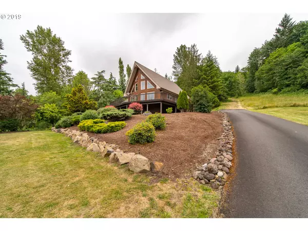 430 WALNUT ACRES RD, Kelso, WA 98626