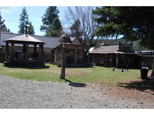 129 E AUSTIN ST, Sumpter, OR 97877