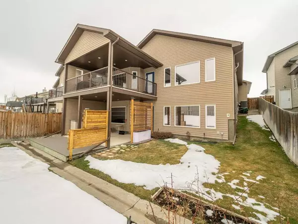 Lethbridge, AB T1H 6T7,134 Kodiak CRES N