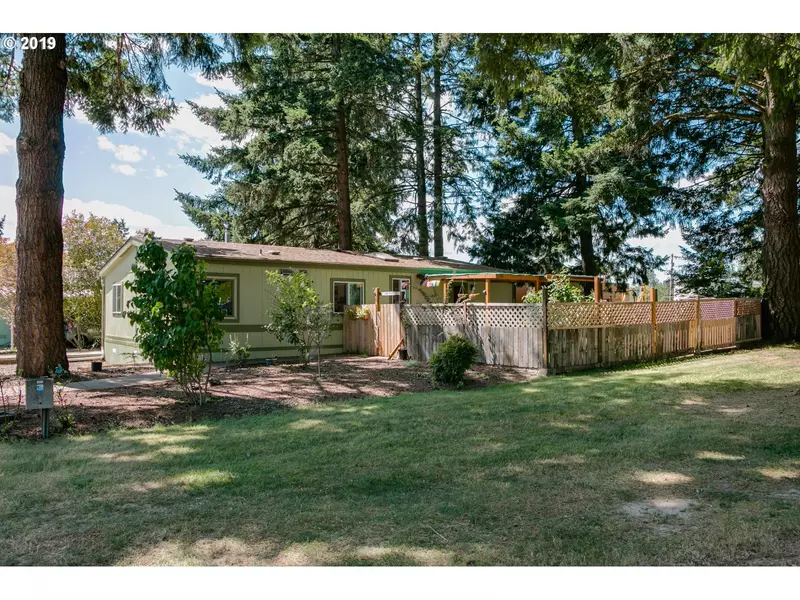 29720 JEANS RD #49, Veneta, OR 97487