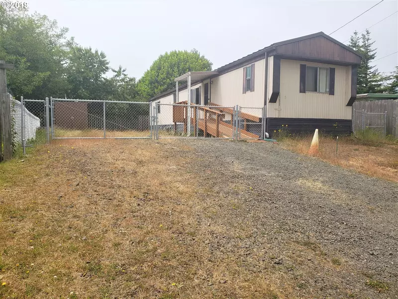 63622 N SPRING RD, Coos Bay, OR 97420