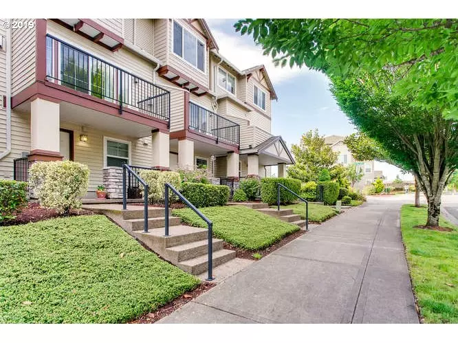 842 NW 118TH AVE #103, Portland, OR 97229