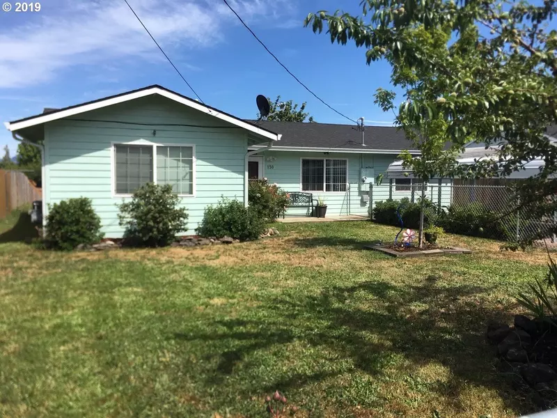 130 SW PEACH LN, Winston, OR 97496