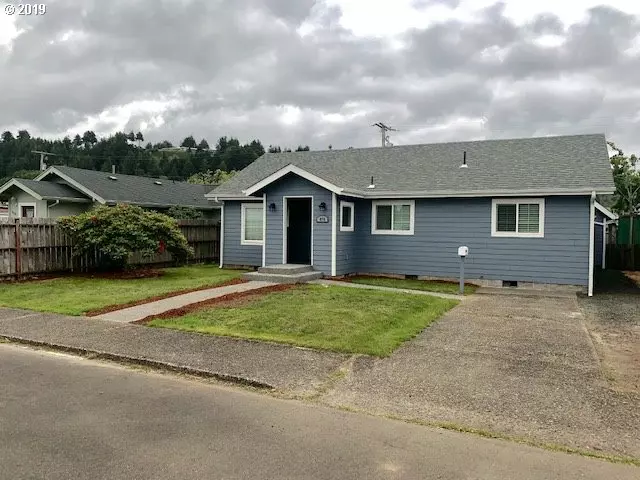 976 GREENWOOD AVE, Reedsport, OR 97467