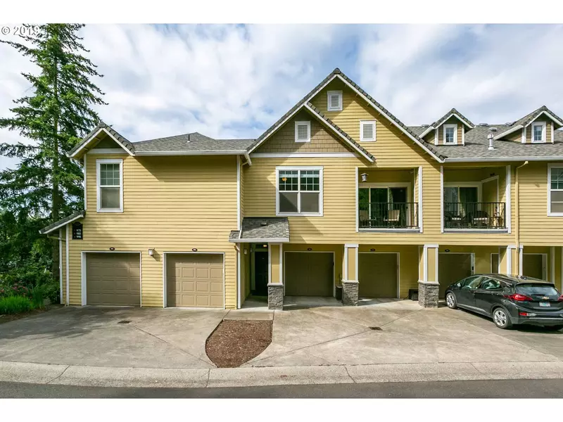 955 SPRINGTREE LN #955, West Linn, OR 97068