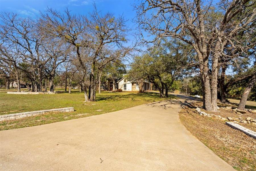 1759 County Road 318, Glen Rose, TX 76043