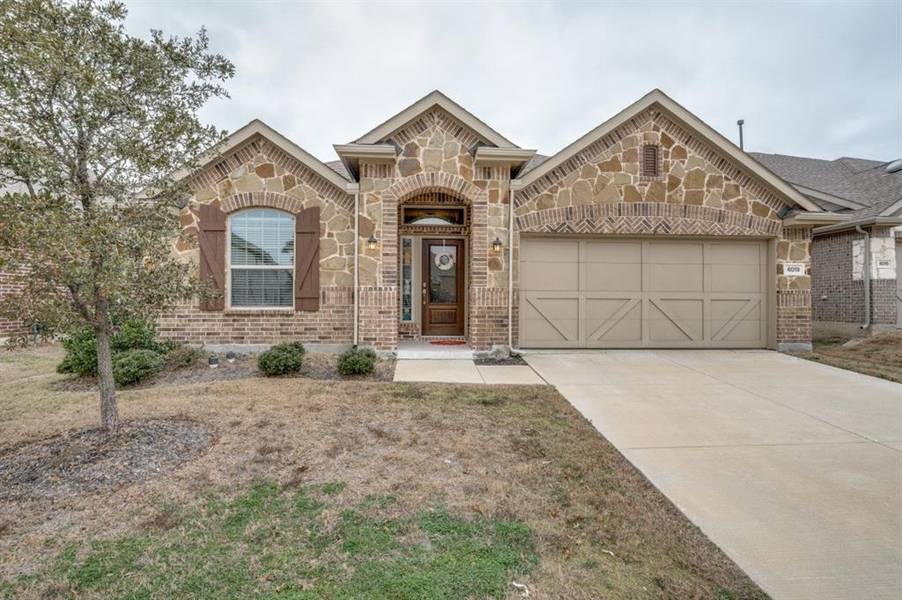 6019 Gloucester Drive, Aubrey, TX 76227