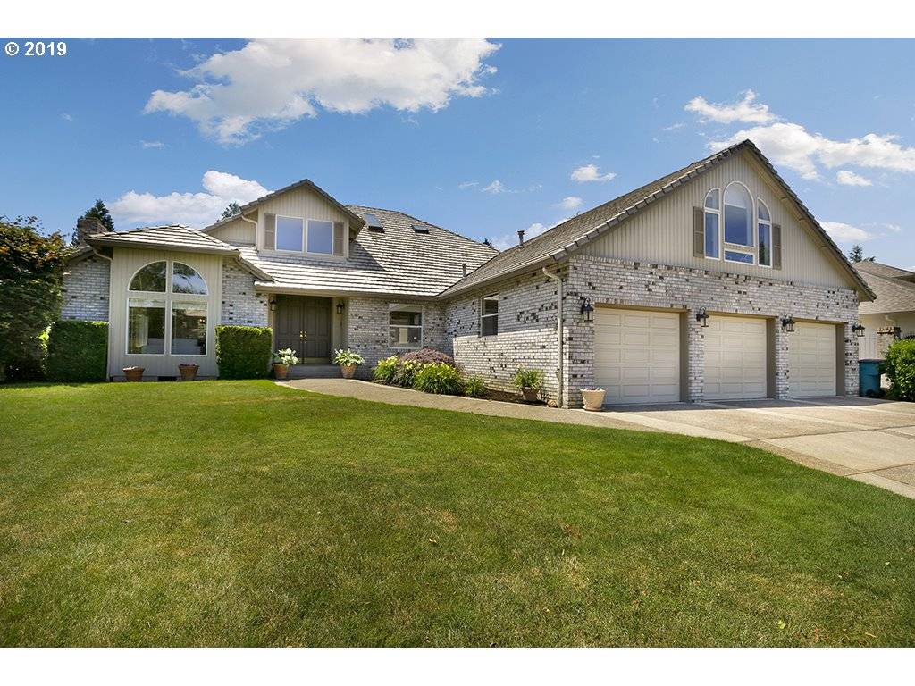 8012 NE 71ST LOOP, Vancouver, WA 98662