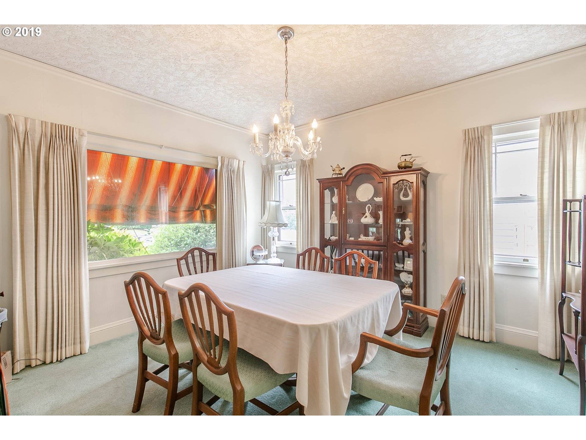 Portland, OR 97232,4011 NE HOYT ST