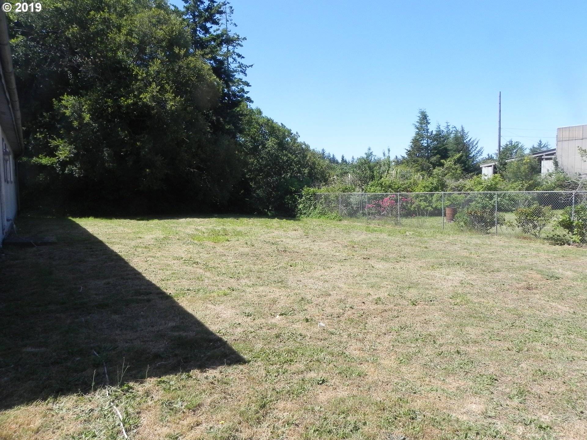 Bandon, OR 97411,88326 HWY 42
