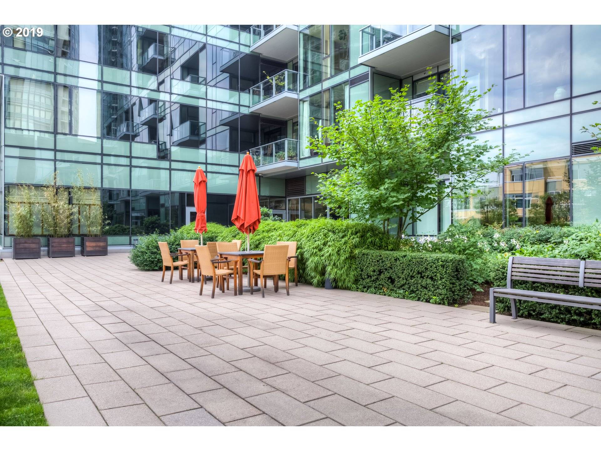 Portland, OR 97239,0841 SW Gaines ST #109