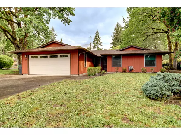 615 MAPLEWOOD DR, St Helens, OR 97051