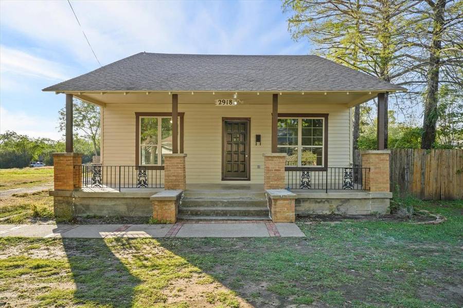 2918 Milam Street, Fort Worth, TX 76112