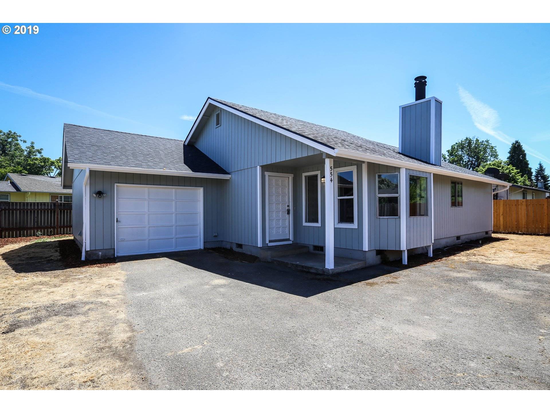 455 54TH ST, Springfield, OR 97478
