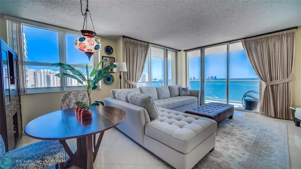 Miami, FL 33131,1155 Brickell Bay Dr  #2410