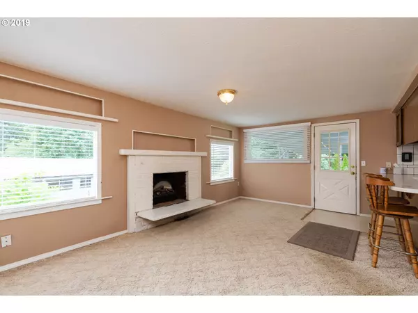 Oregon City, OR 97045,15084 S HENRICI RD