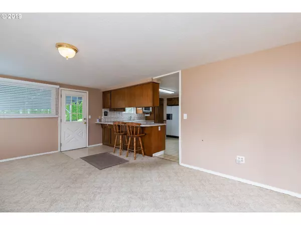 Oregon City, OR 97045,15084 S HENRICI RD