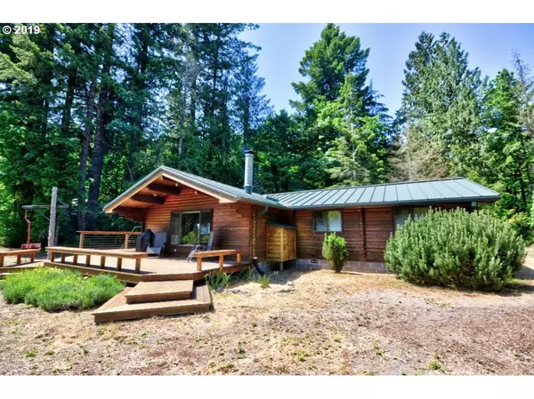 22190 E LOLO PASS RD, Rhododendron, OR 97049