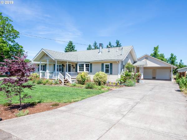 3555 SISTERS VIEW AVE, Eugene, OR 97401