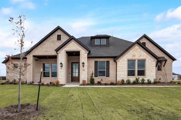 1108 Barrix Drive, Forney, TX 75126