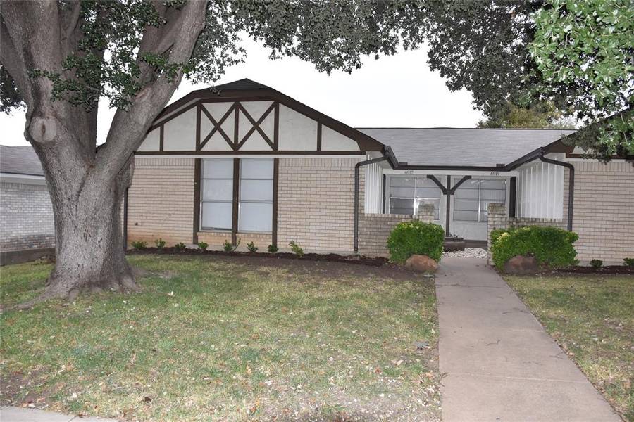 6917 W Cleburne Road, Fort Worth, TX 76133