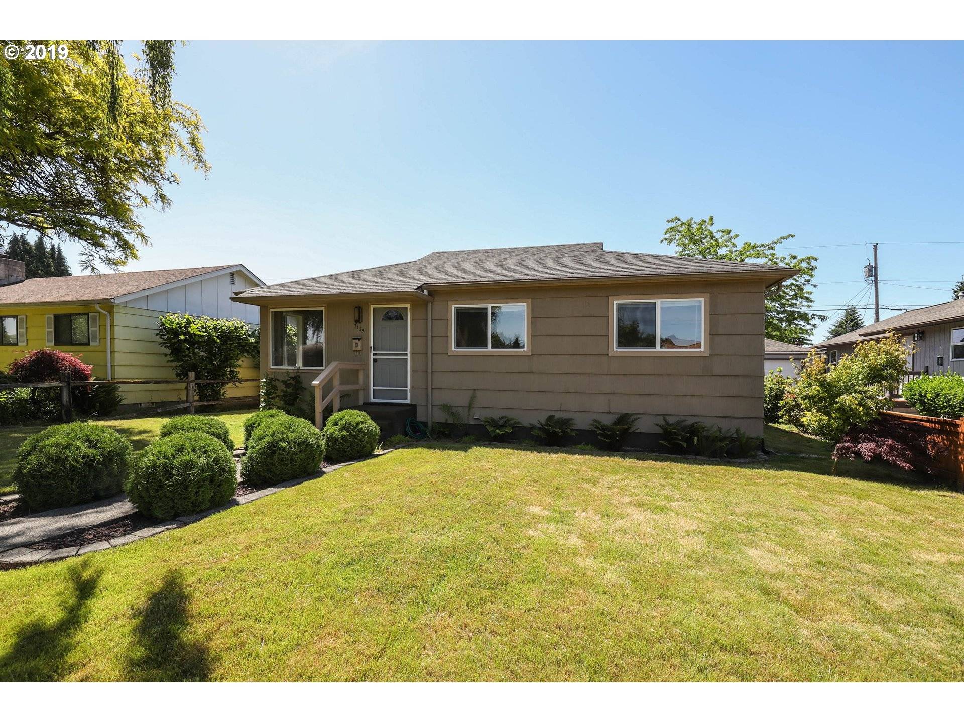 3139 HEMLOCK ST, Longview, WA 98632