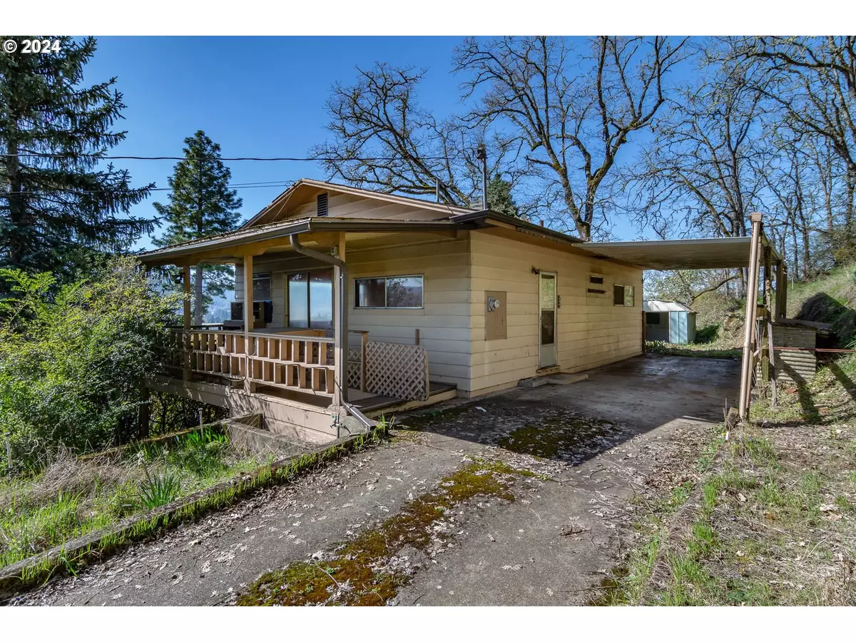 Roseburg, OR 97471,1840 NW GOETZ ST