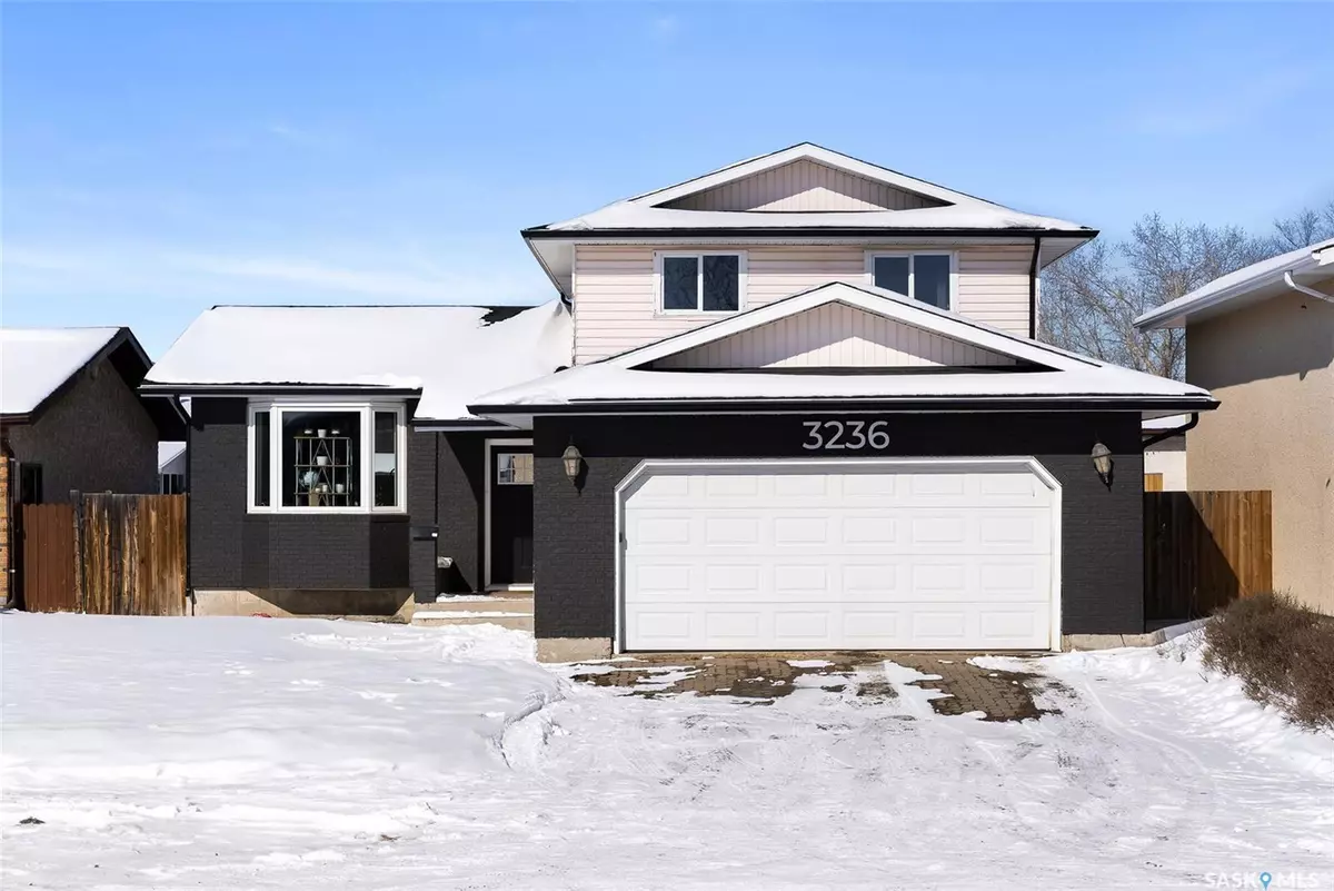 Regina, SK S4R 8H5,3236 Maclachlan CRESCENT