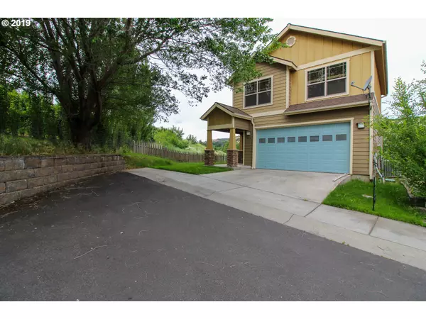 2616 BENNETT WAY, The Dalles, OR 97058