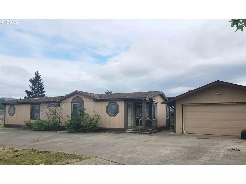 110 NW AMANDA CT, Roseburg, OR 97470