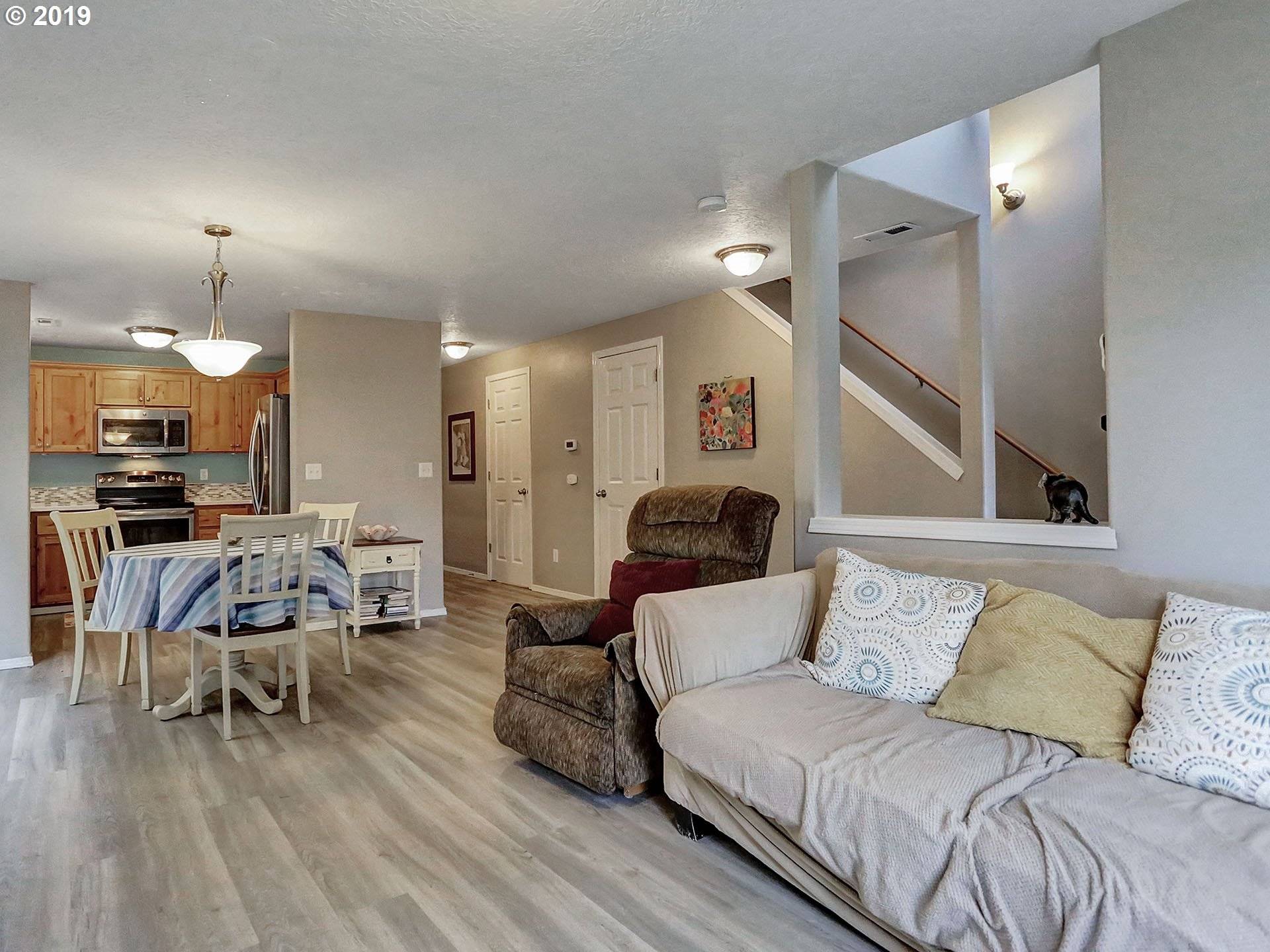 Newberg, OR 97132,2108 E 3RD ST