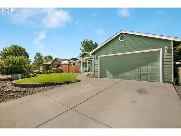 Harrisburg, OR 97446,875 W LADINO PL