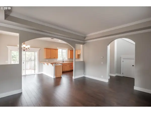 848 JACKIES LN, Eugene, OR 97404