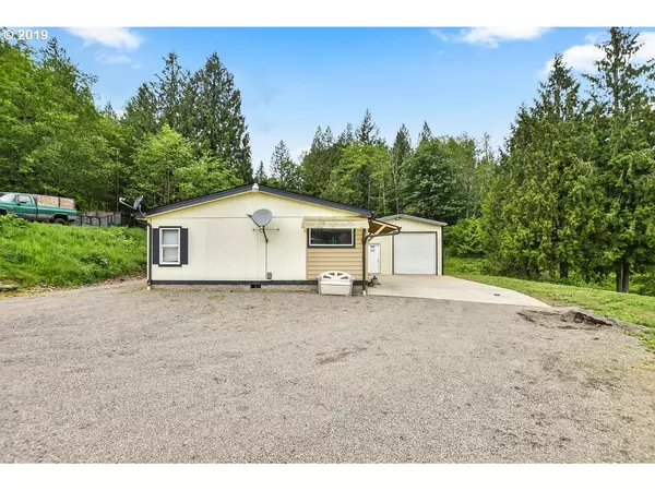 Kelso, WA 98626,153 RAVENA LN