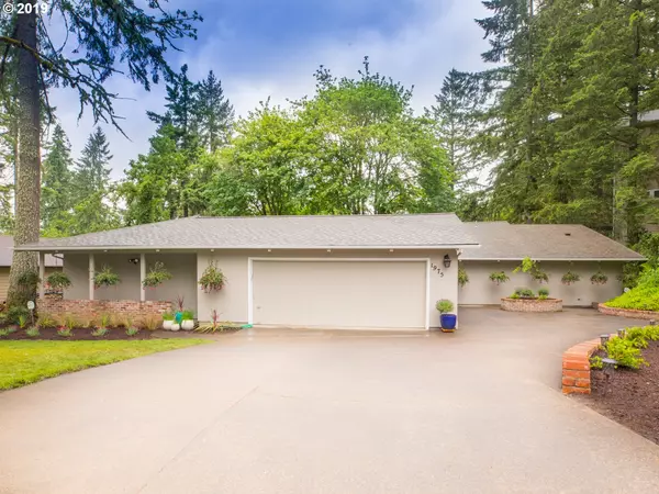 1975 KIMBERLY DR, Eugene, OR 97405