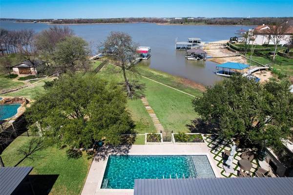 6000 Lakeside Drive, Fort Worth, TX 76179