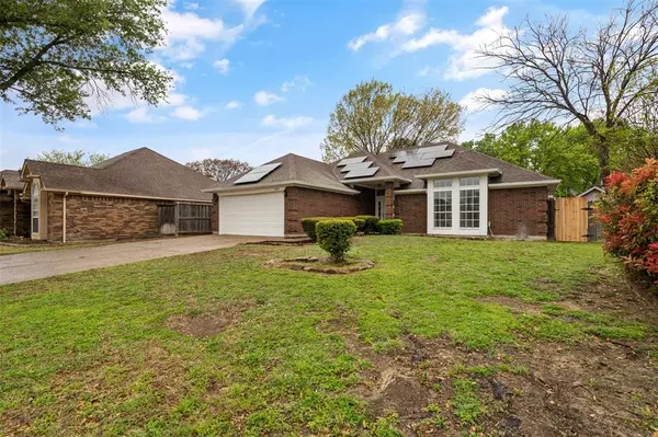 Arlington, TX 76017,5404 Flowerwood Court