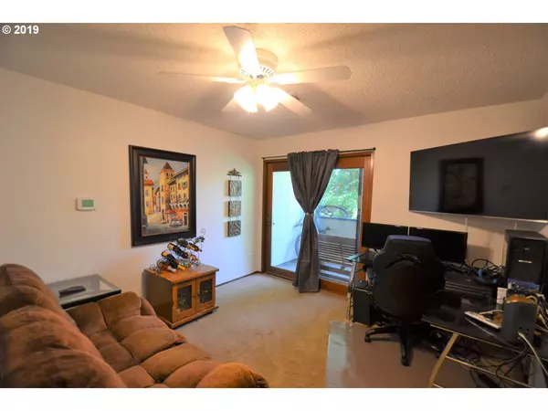 Happy Valley, OR 97086,8717 SE MONTEREY AVE #201