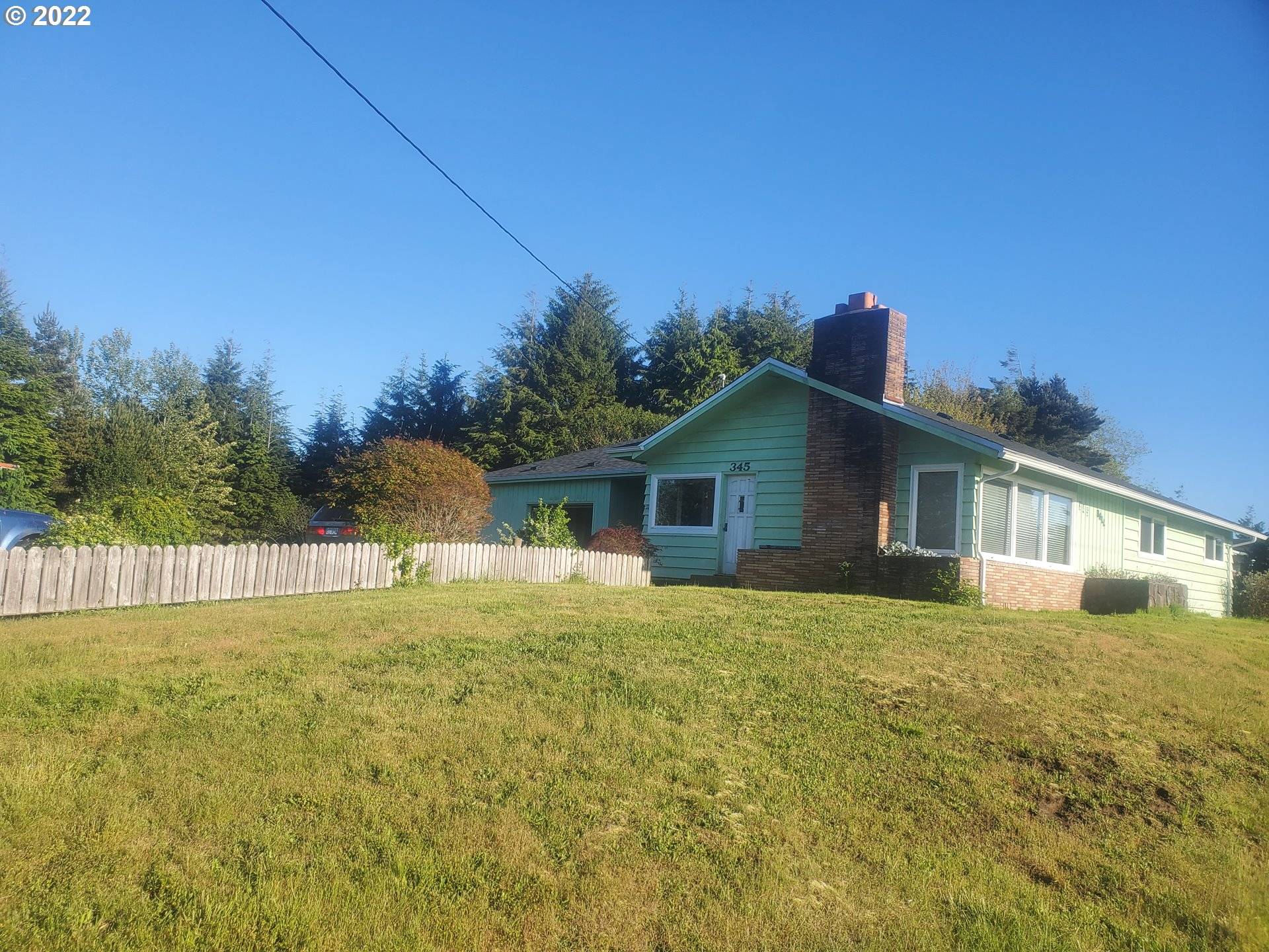 345 S CRESTLINE DR, Waldport, OR 97394